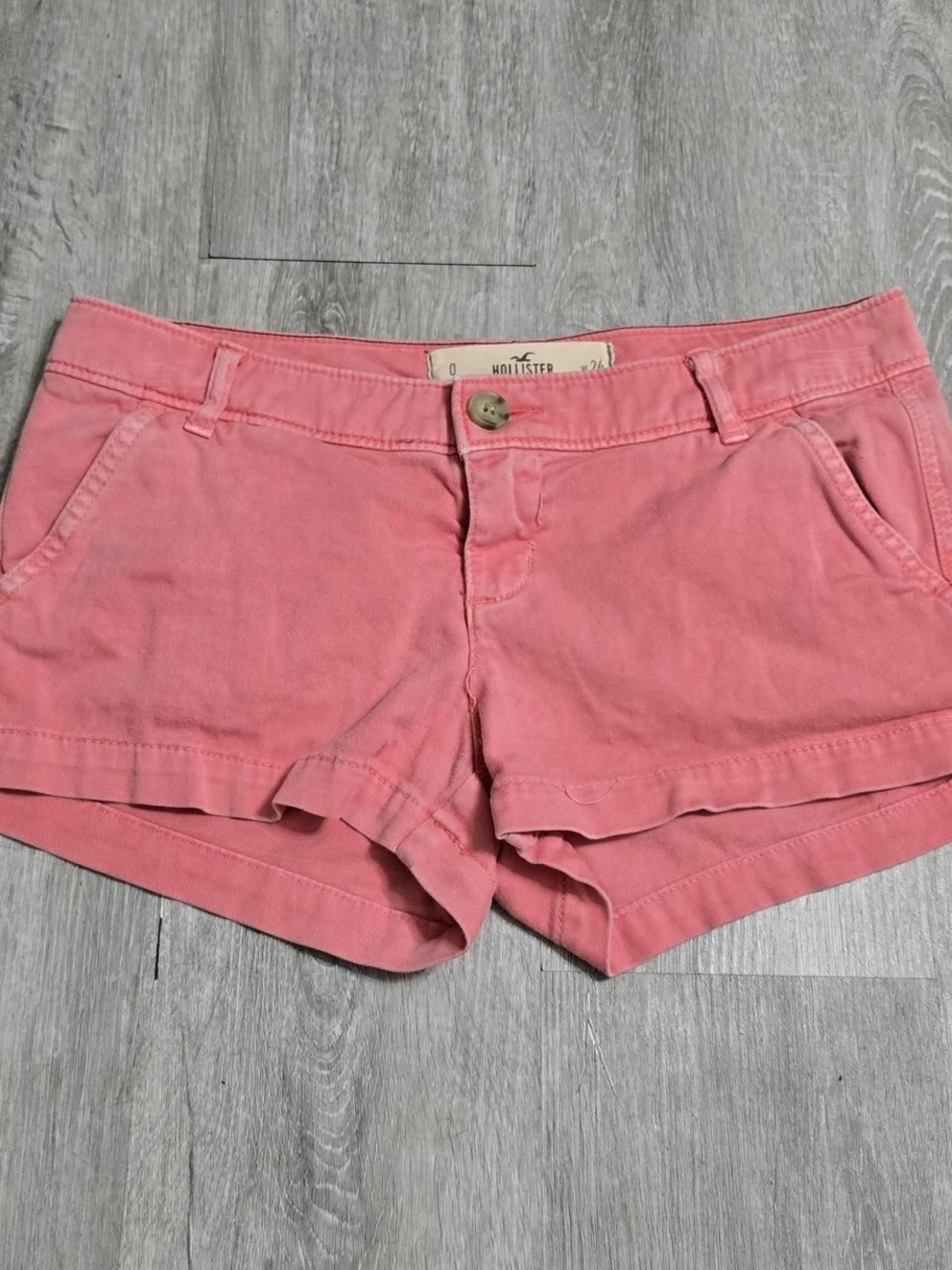 Vintage Y2K Hollister Co. Low Rise Pink Shorts Size 0/W 24
